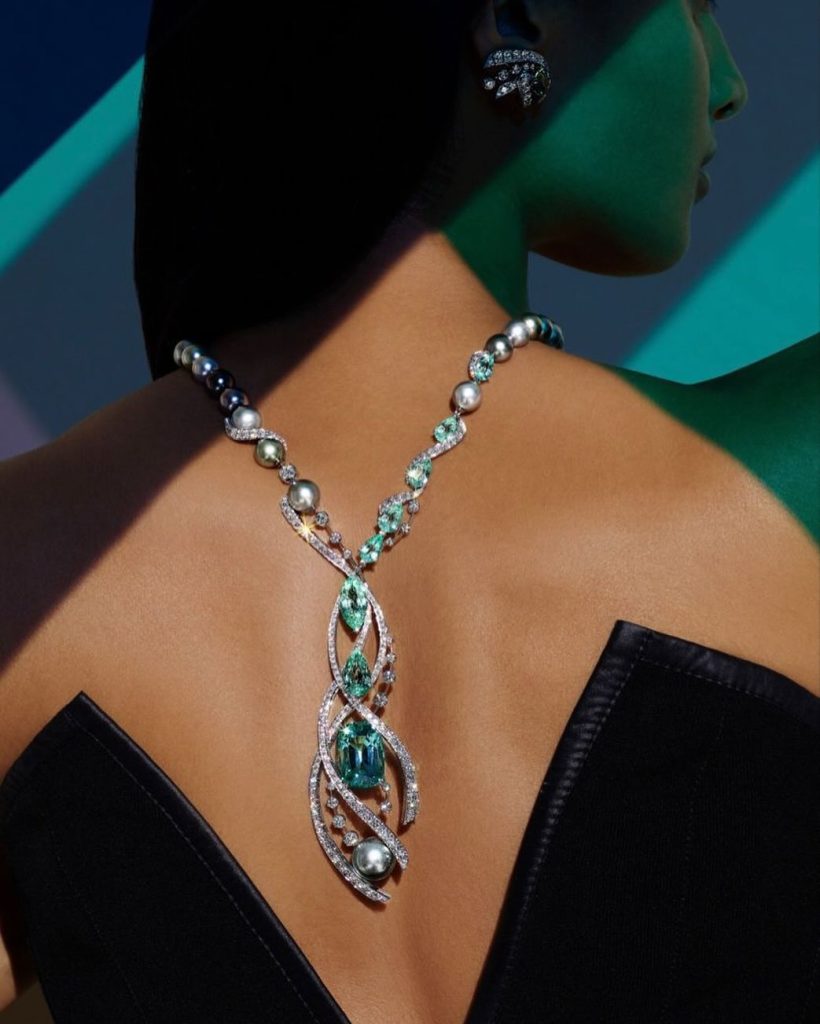 “Mermaids’ Song” necklace by Chaumet