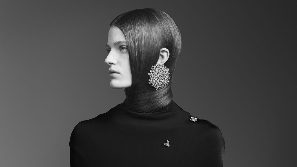 Fleur De Carotte brooch