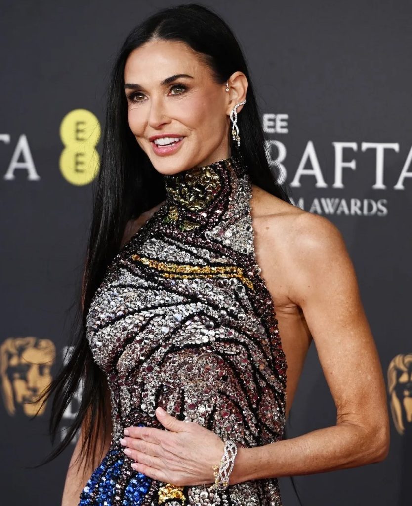 Demi Moore in De Beers