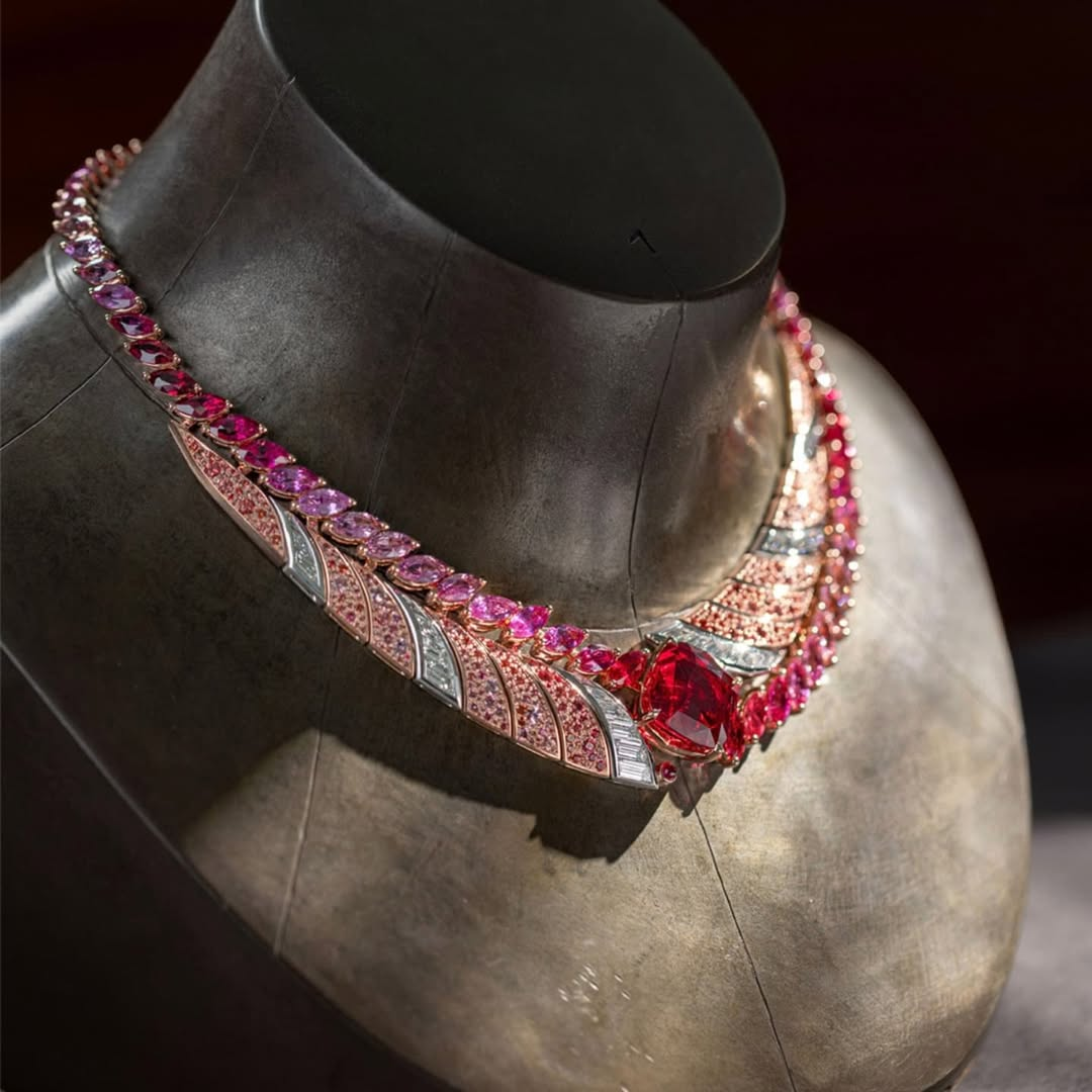 gubelin-tanzanian-sunrise-necklace-sewelo