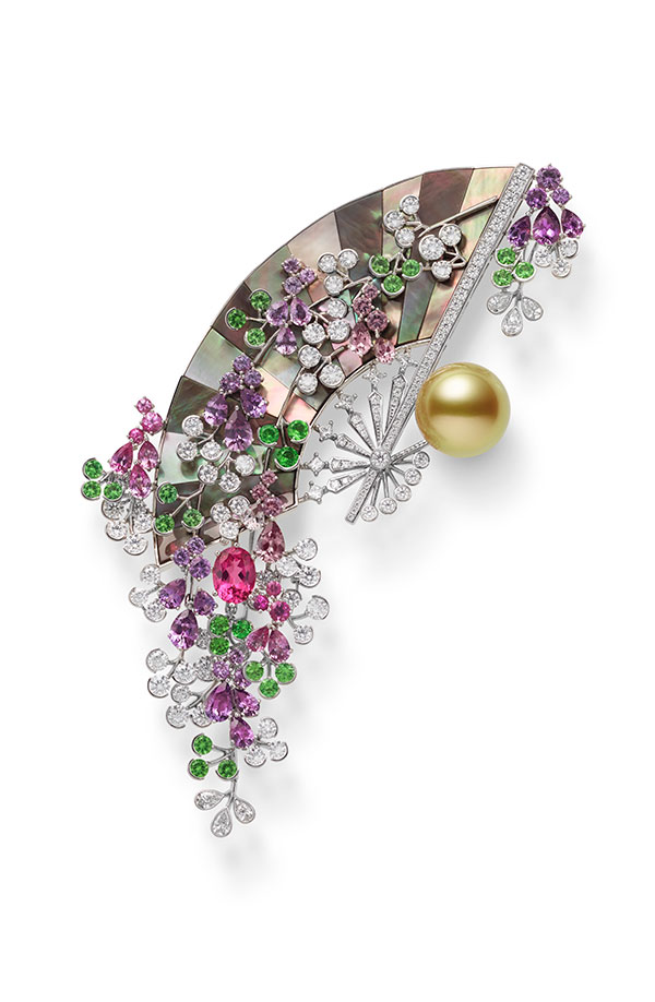 statement jewelry