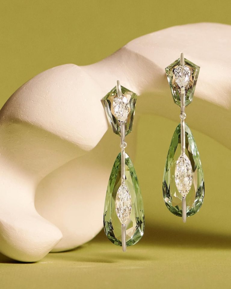 boghossian-kissing-collection-sewelo