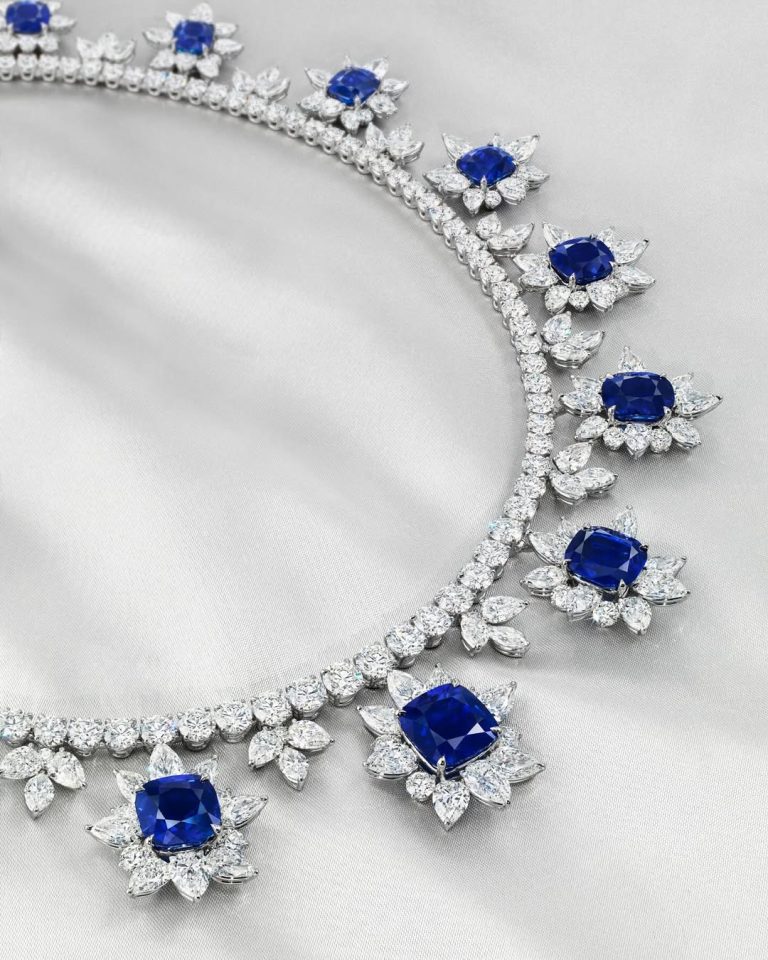 christies-hong-kong-royal-blue-neckalce-sewelo