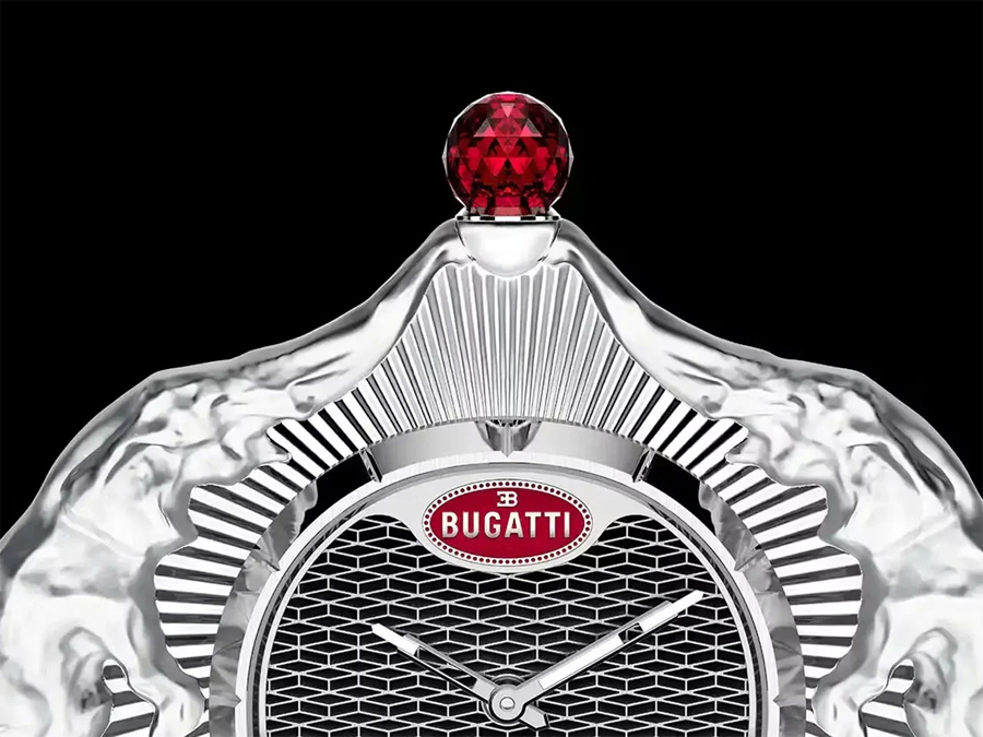 lalique clock with bugatti macaron