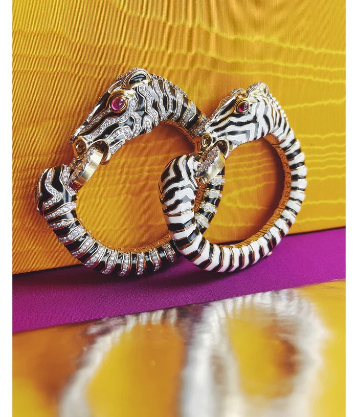 david webb diamond zebra bracelet jewelry
