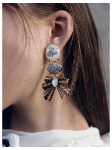 dior pre fall 2026 pearl earrings jewelry