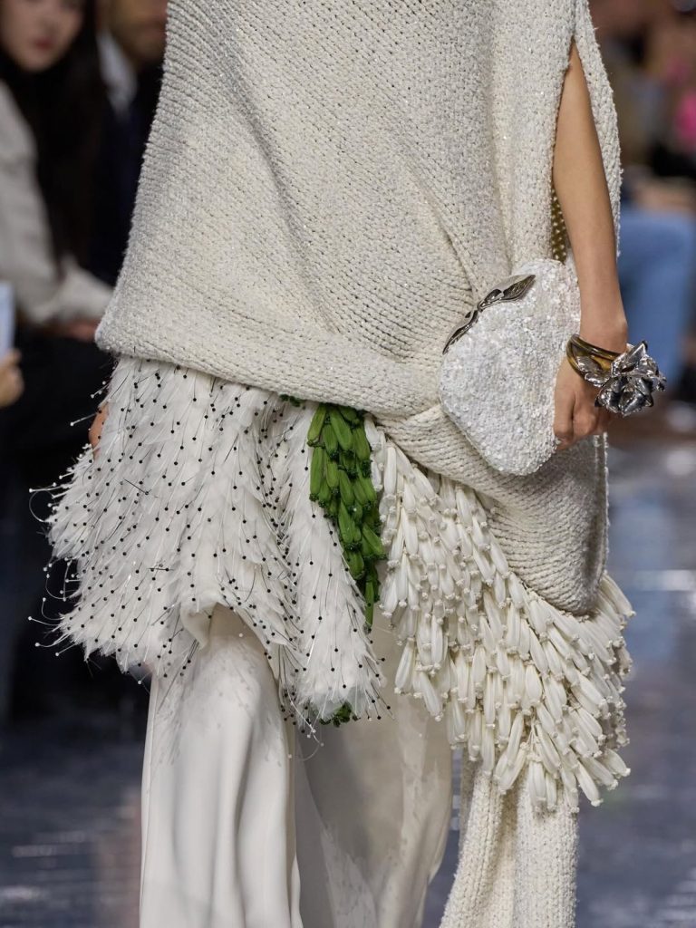 dior couture spring 2026 bag clutch