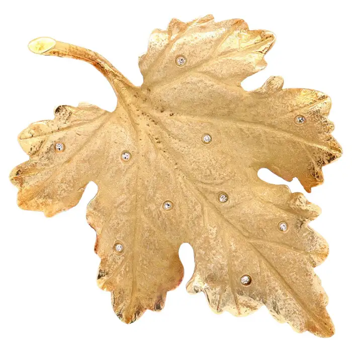 gold and diamond maple leaf brooch tiffany and co