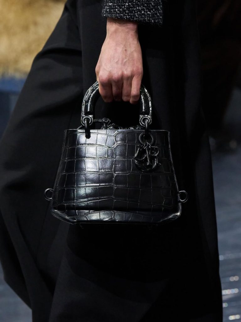 new lady dior bag in black