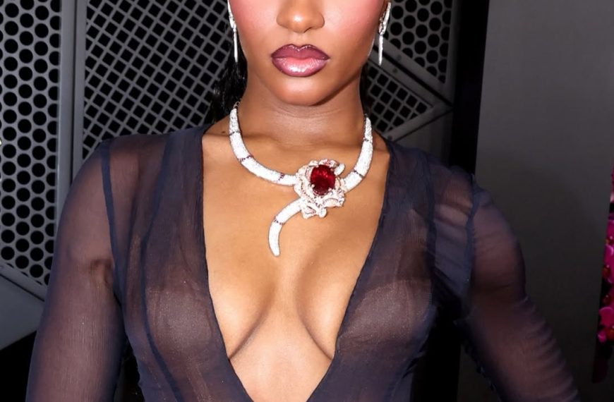 best-jewelry-2026-grammy-awards-sewelo