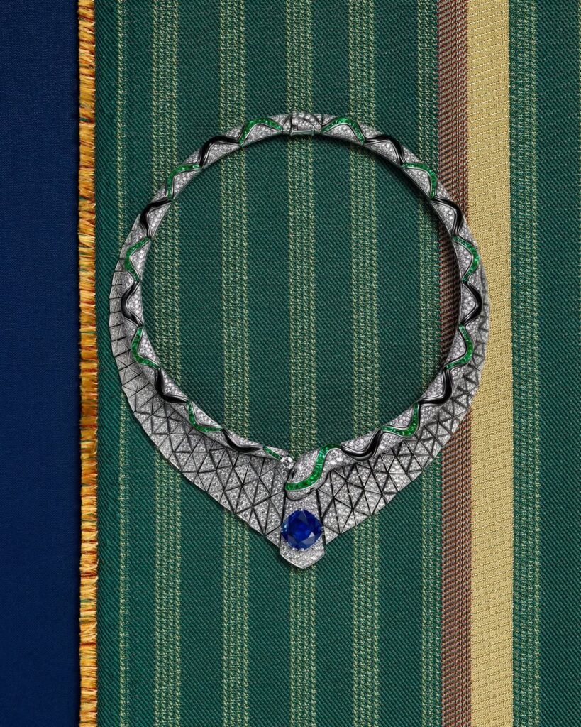The Serpenti Illusio Necklace