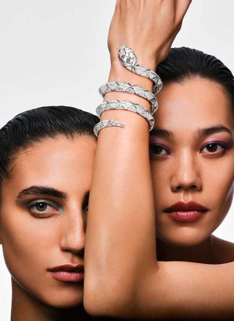 The-Serpenti-Infinia-Bracelet-bvlgari-eclettica