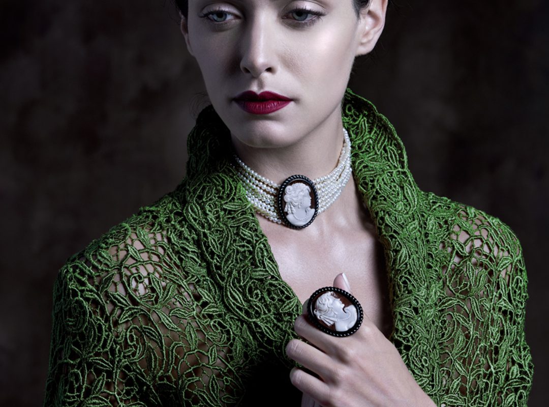 guide-to-cameo-vs-intaglio-jewelry-sewelo