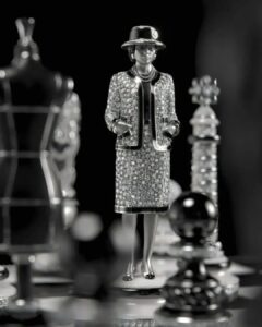 chanels-extraordinary-coco-game-chessboard-sewelo
