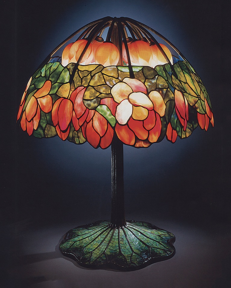 lotus table light