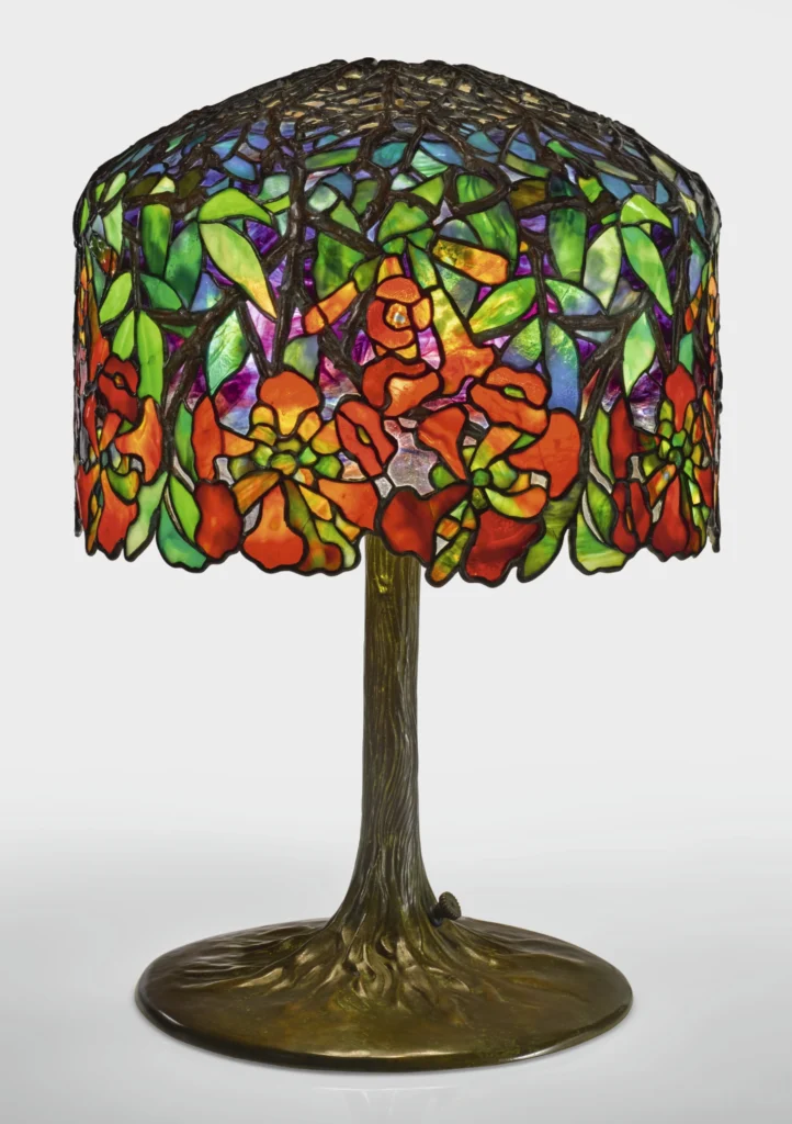 tiffany glass trumpet creeper table lamp