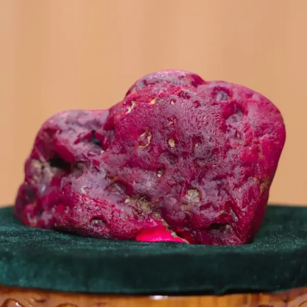 11000-carat-ruby-found-in-myanmar-sewelo