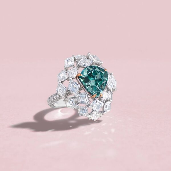 The Ocean Dream Diamond Shatters Records at $17.3 Million in Christie’s Geneva Sale