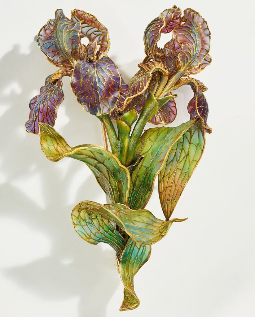 iris brooch