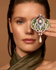 art-nouveau-jewelry-complete-guide-sewelo