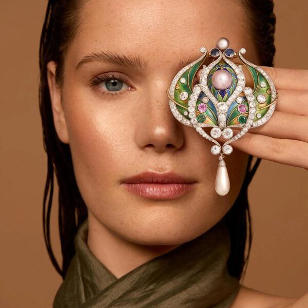 art-nouveau-jewelry-complete-guide-sewelo