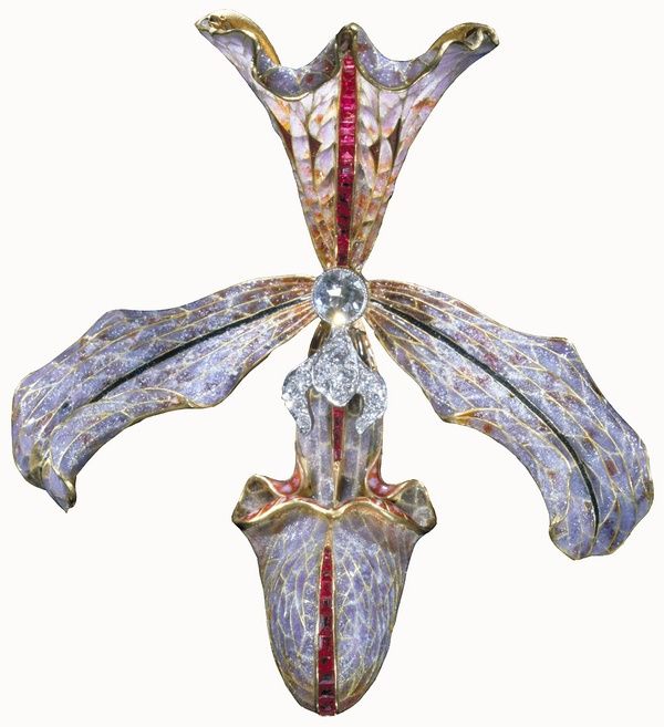 diamond and ruby brooch