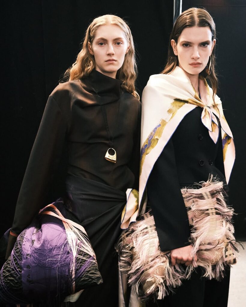 roksanda maxi clutch lfw ss27