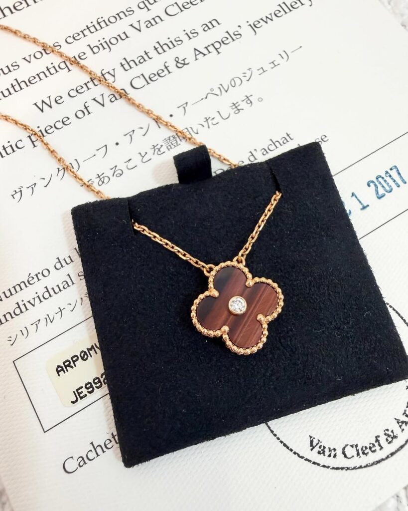 2017 alhambra pendant