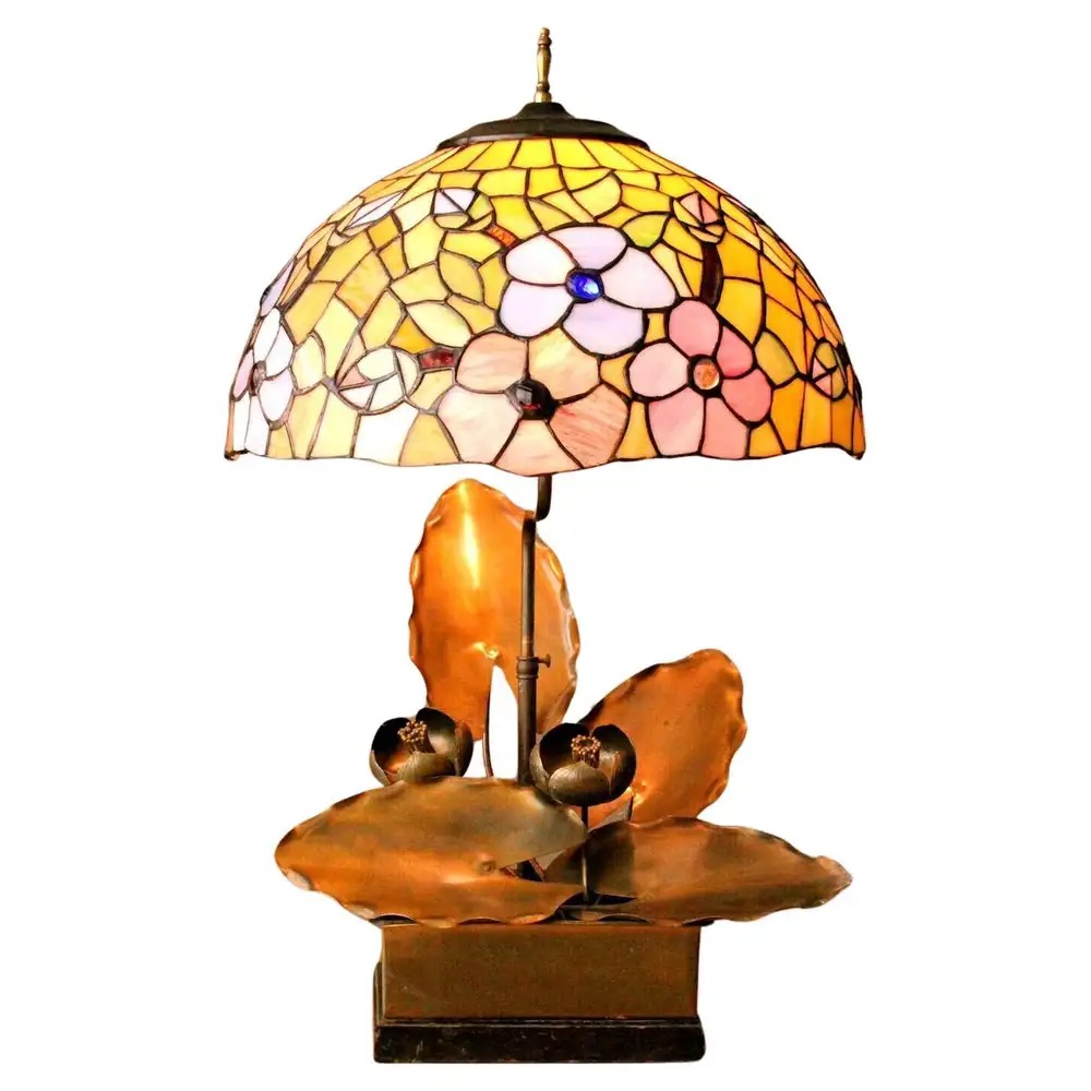 stained glass lotus flower lamp