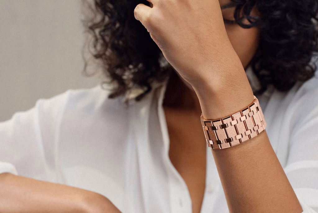 audemars piguet frosted gold cuff